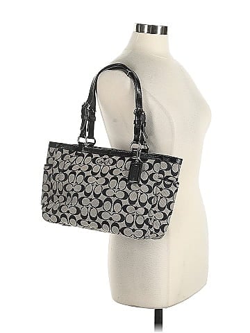 Coach Shoulder Bag (view 2)