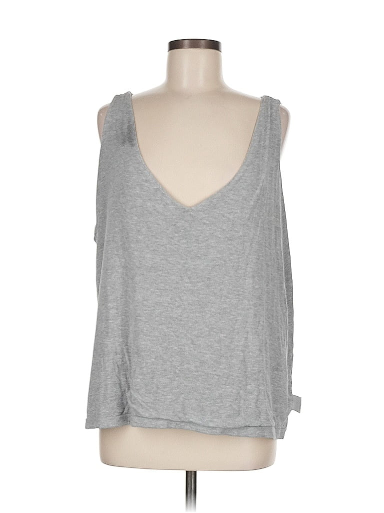 Click to view more detailed imagery on our partner's website Pre-owned Cozy Earth Sleeveless T-shirt In Gray