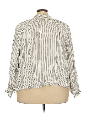 Old Navy 3/4 Sleeve Blouse (view 2)