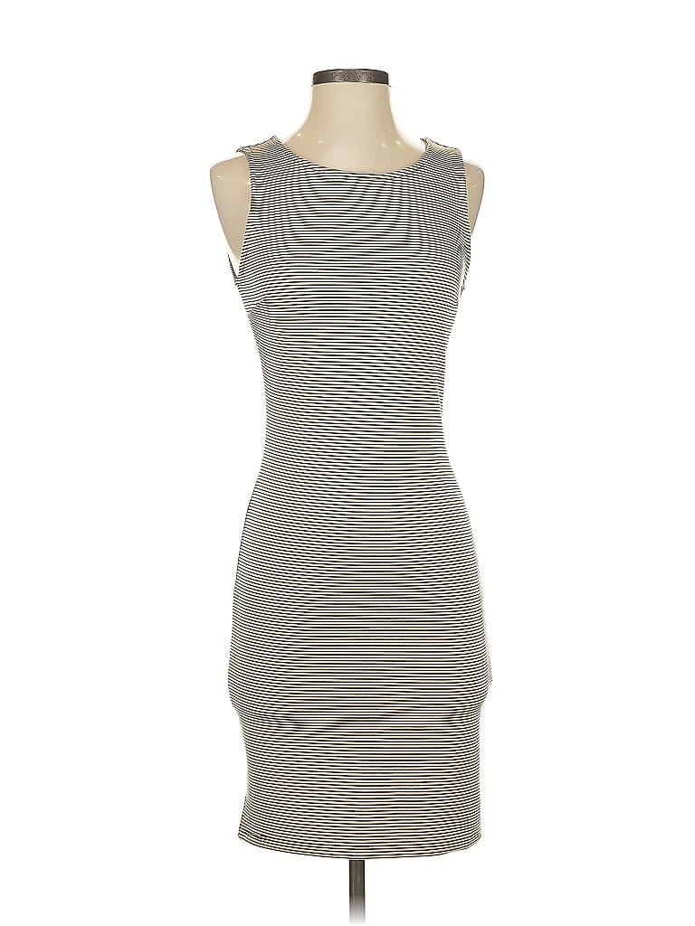 Pre-owned Forever 21 Casual Dress In Gray