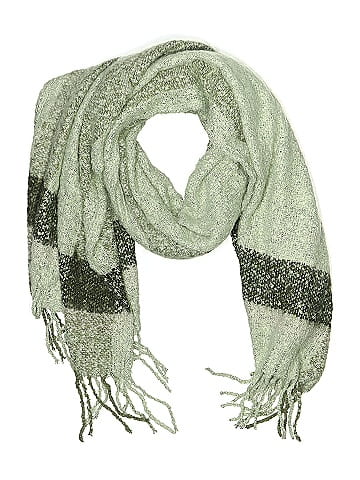 Simply Noelle Scarf (view 1)
