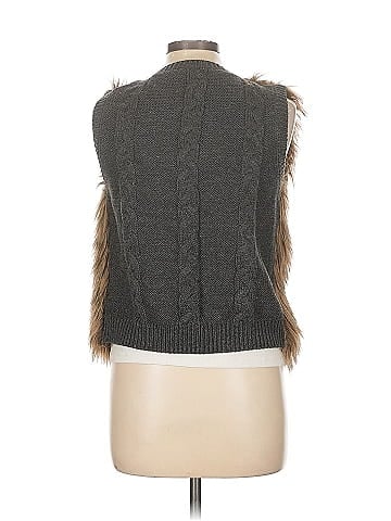 Miss Me Faux Fur Vest (view 2)