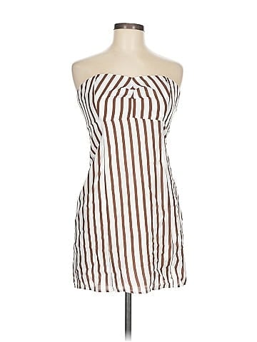 Le Lis Casual Dress (view 1)