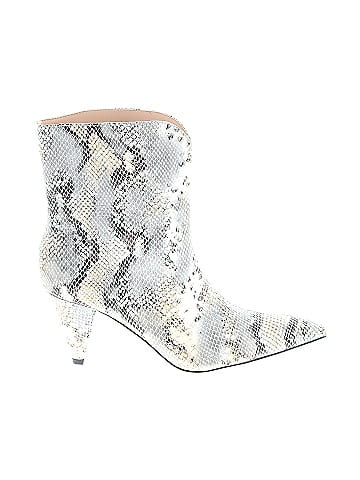 MOTF Boots (view 1)