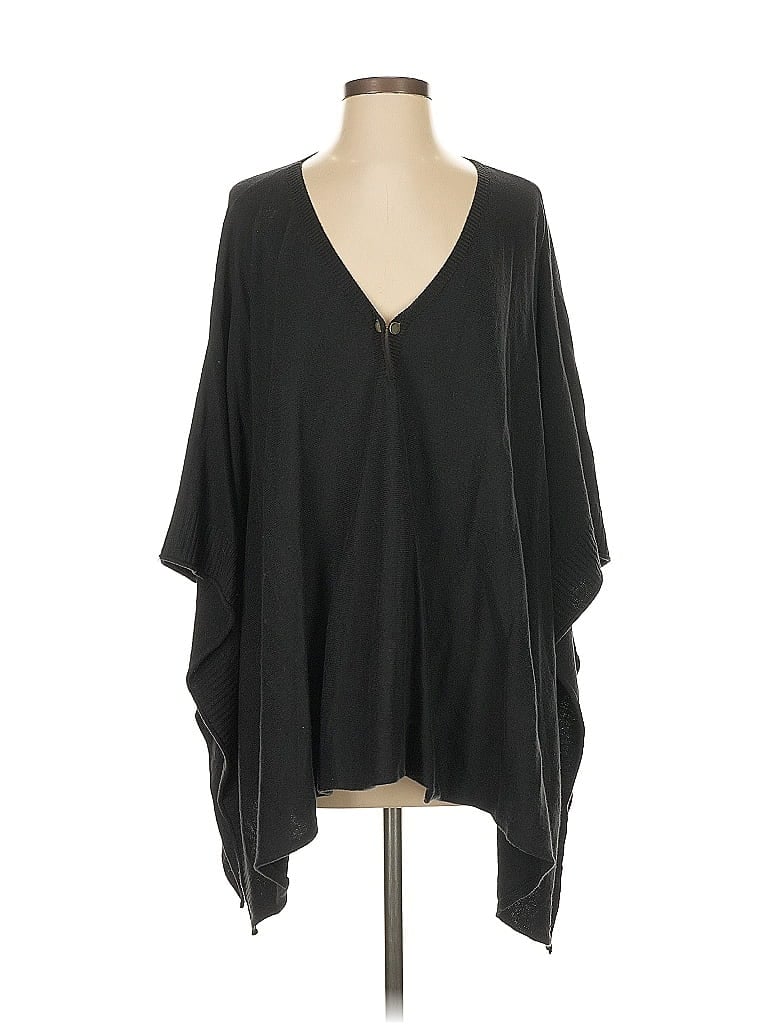 Pre-owned Chico's Poncho In Black