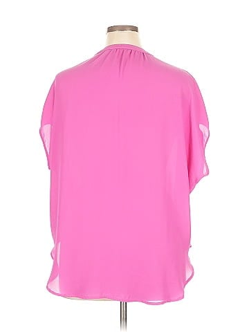 Violet & Claire Short Sleeve Blouse (view 2)