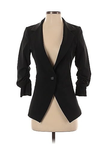 Elizabeth and James Blazer (view 1)
