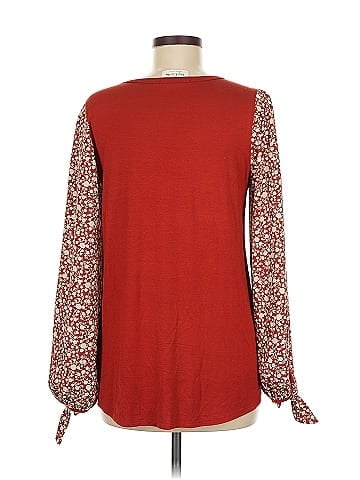 Betsey's Boutique Shop Long Sleeve Blouse (view 2)