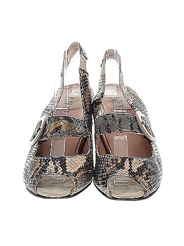 Anyi Lu Heels (view 2)