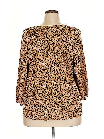 Crown & Ivy 3/4 Sleeve Blouse (view 2)
