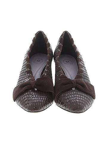 Johnston & Murphy Heels (view 2)