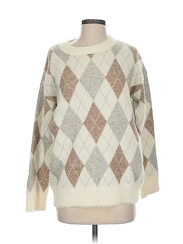 Mystree Pullover Sweater (view 1)
