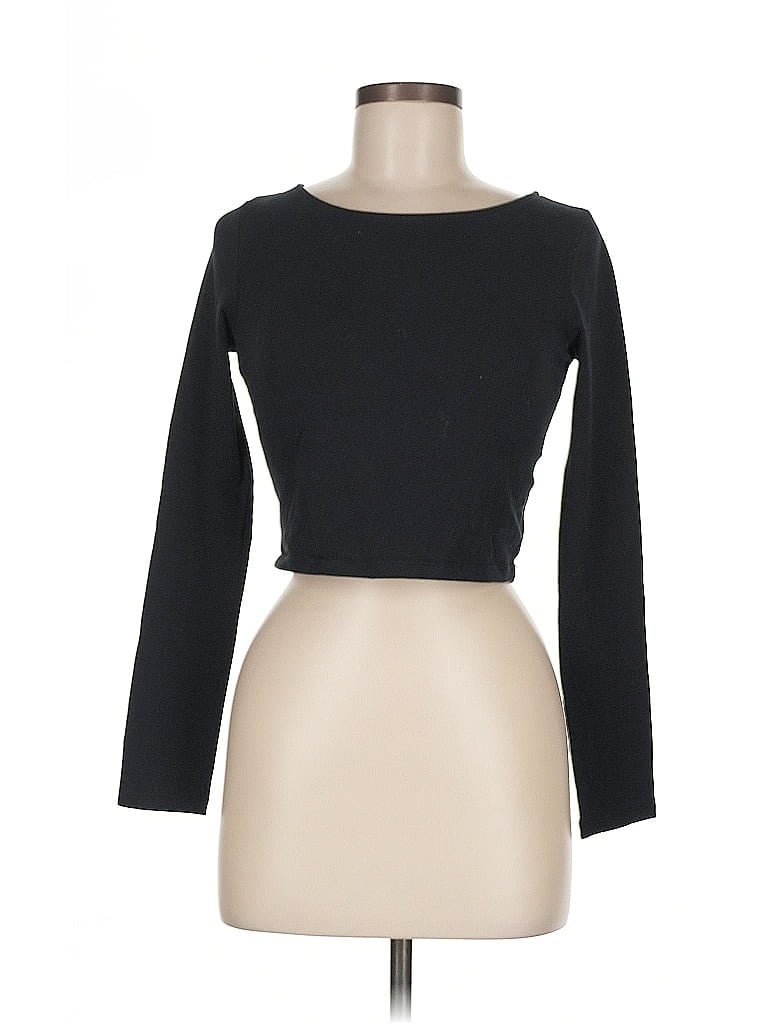 Click to view more detailed imagery on our partner's website Pre-owned Forever 21 3/4 Sleeve T-shirt In Black