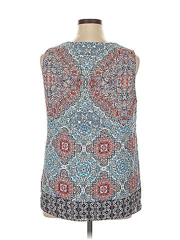 Kenar Sleeveless Blouse (view 2)