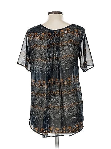 Everly Short Sleeve Blouse (view 2)