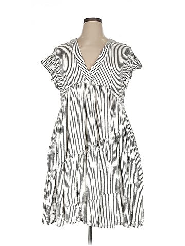 Vineyard Vines Casual Dress (view 1)