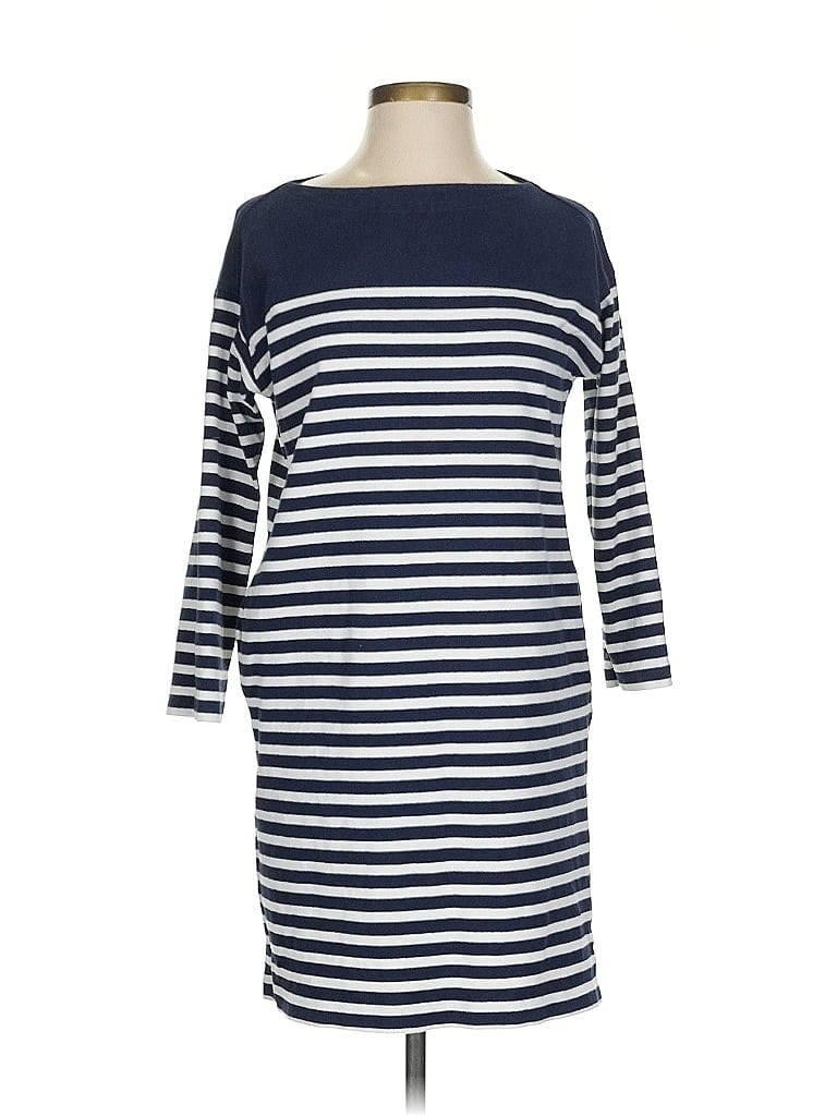 Click to view more detailed imagery on our partner's website Pre-owned Uniqlo Casual Dress In Blue