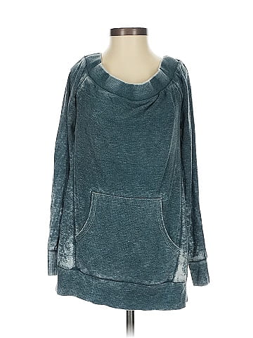 Go Couture Long Sleeve T-Shirt (view 1)