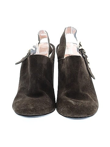 AGL Heels (view 2)