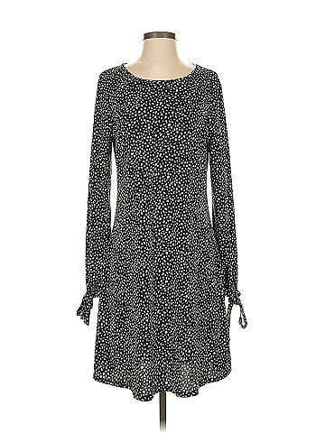 Betsey's Boutique Shop Casual Dress (view 1)