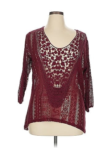 Vanity 3/4 Sleeve Top (view 1)