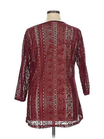 Vanity 3/4 Sleeve Top (view 2)