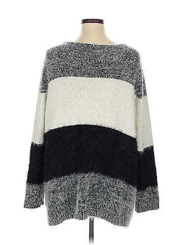 Venus Pullover Sweater (view 2)