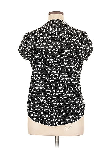 Fun2Fun Short Sleeve Blouse (view 2)
