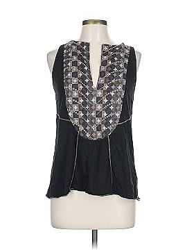 Tiny Sleeveless Blouse
