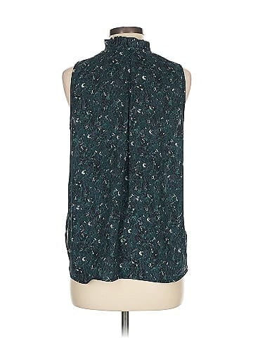Veronica M. Sleeveless Blouse (view 2)