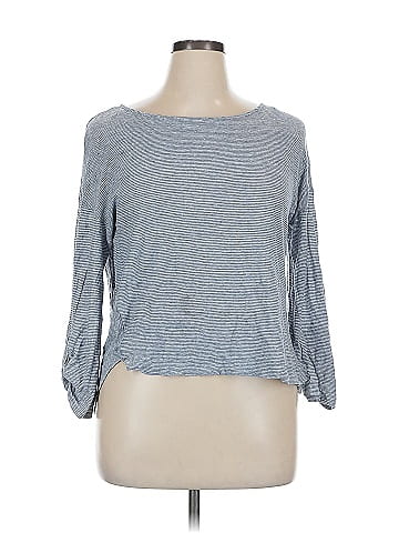 Adrienne Vittadini 3/4 Sleeve Top (view 1)
