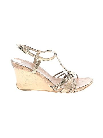 Kenneth Cole REACTION Heels (view 1)