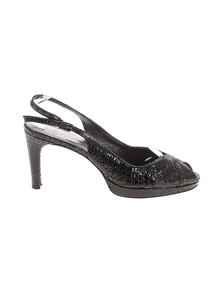 Pre-owned Stuart Weitzman Heels In Black