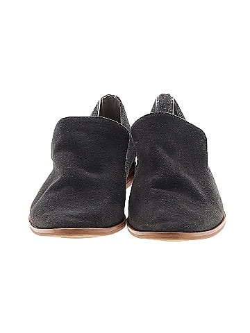 Crown Vintage Flats (view 2)
