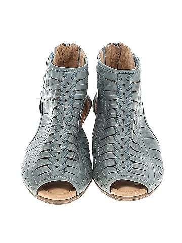 Earth Heels (view 2)
