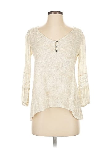 O'Neill 3/4 Sleeve Blouse (view 1)