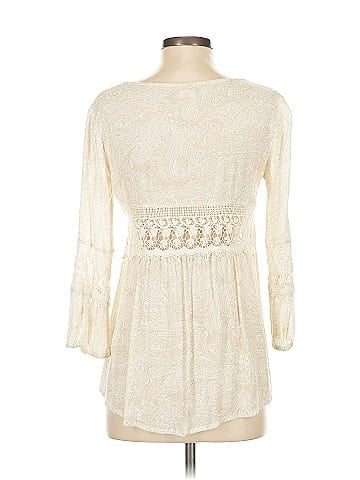 O'Neill 3/4 Sleeve Blouse (view 2)