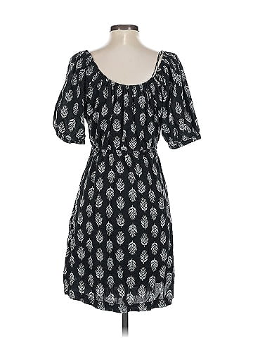 Old Navy Casual Dress (view 2)