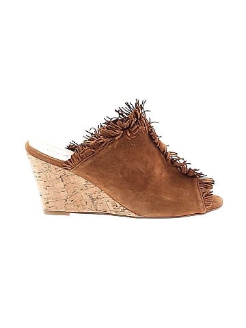 Miss Albright Wedges (view 1)