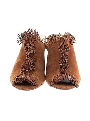 Miss Albright Wedges (view 2)