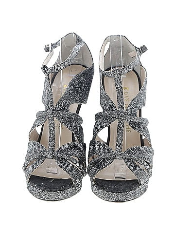 E! Live from the Red Carpet Heels (view 2)