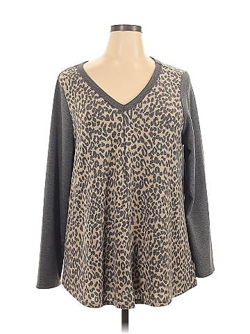 Andree by UNIT Long Sleeve T-Shirt (view 1)