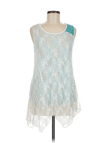 Collection Sleeveless Blouse (view 1)