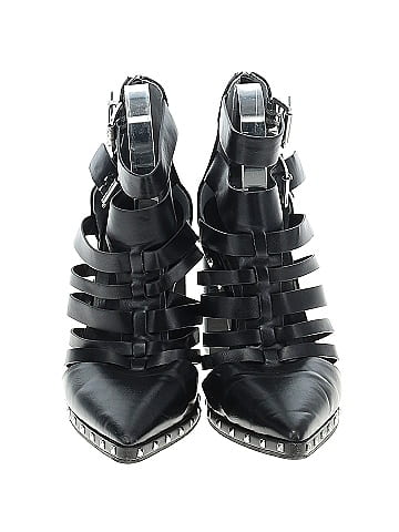 Charles by Charles David Heels (view 2)