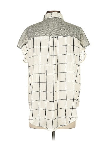 Mystree Sleeveless Button-Down Shirt (view 2)