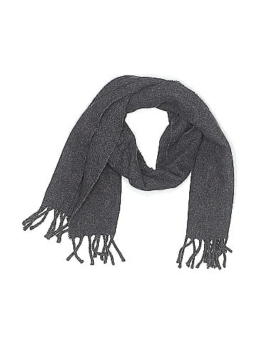 Roundtree & Yorke Scarf (view 1)