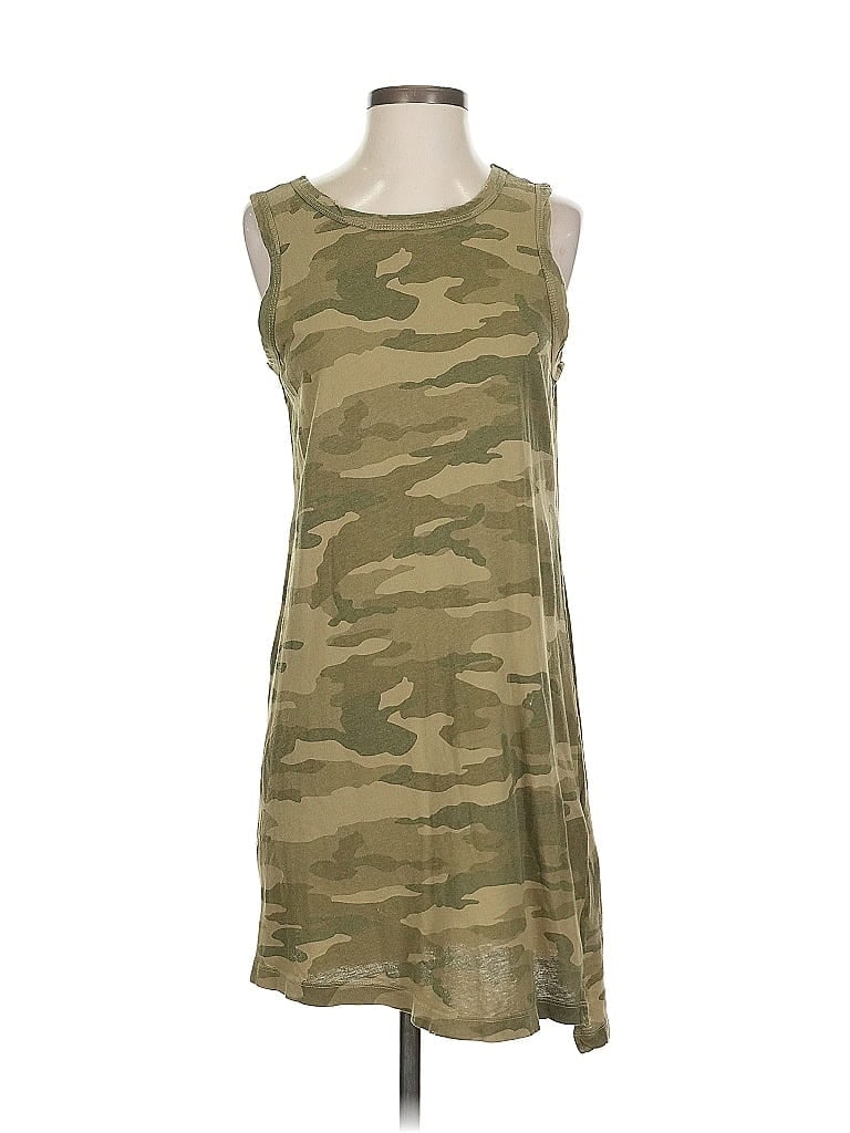 Click to view more detailed imagery on our partner's website Pre-owned Current Elliott Casual Dress In Green