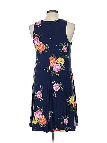 Old Navy Casual Dress (view 2)