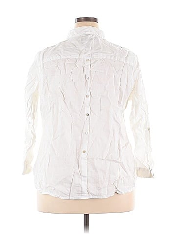 Jones & Co 3/4 Sleeve Button-Down Shirt (view 2)