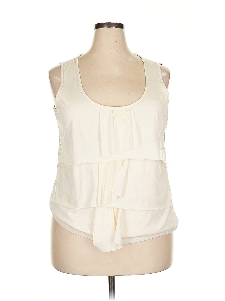 Click to view more detailed imagery on our partner's website Pre-owned Talbots Sleeveless Blouse In White